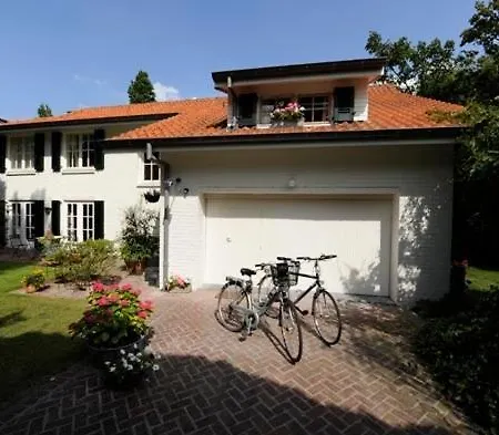 Het Wilgenhuis Bed & Breakfast 2*